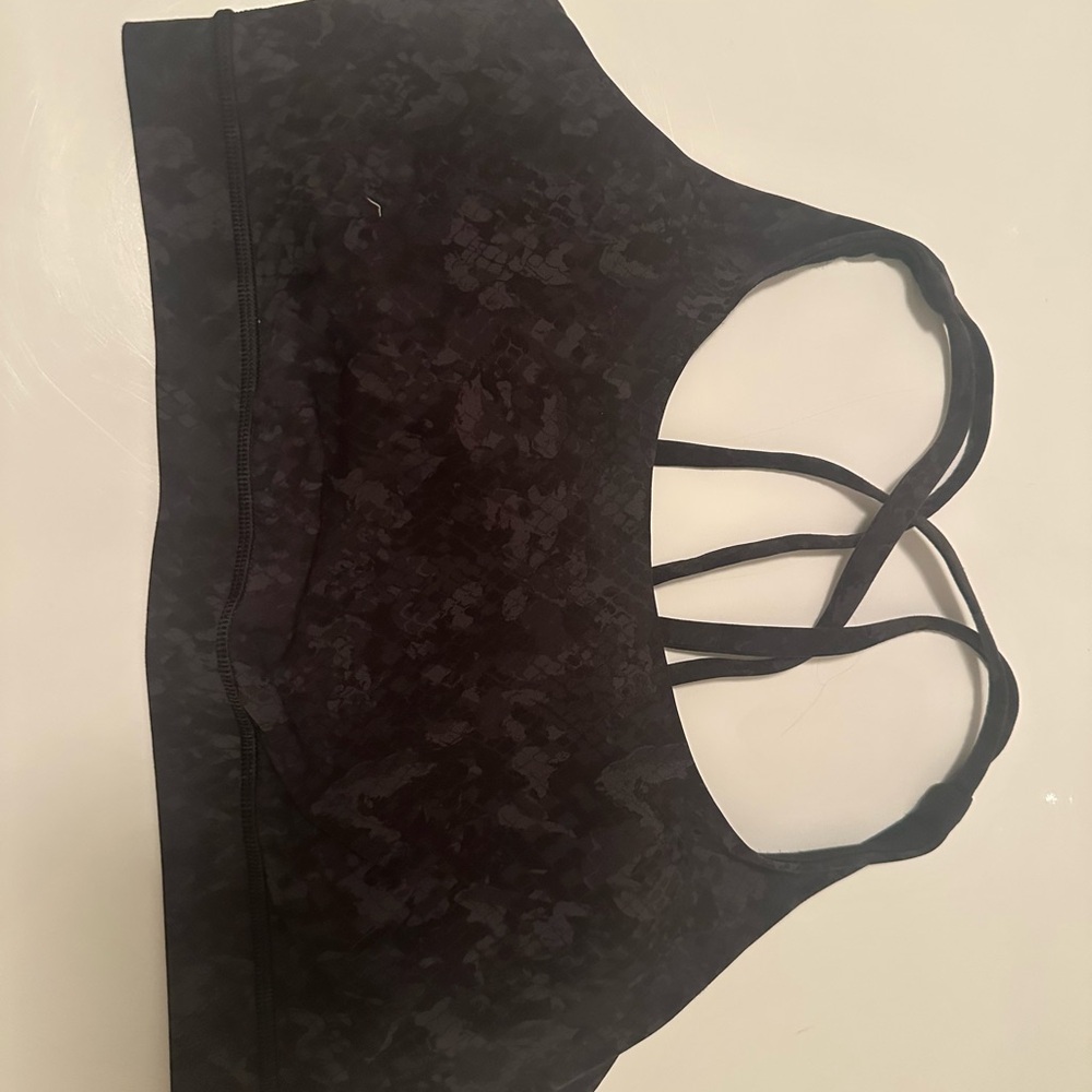 Lululemon Energy Bra Medium Support B-D